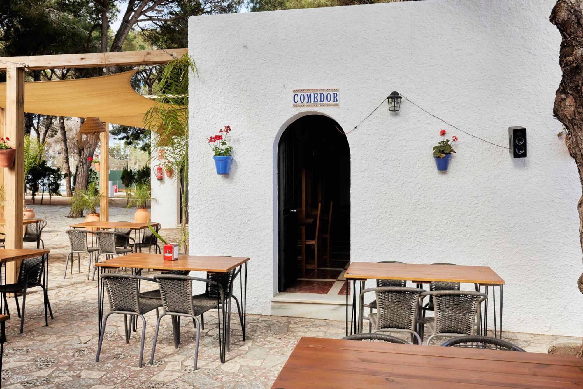 Taiga Conil Hotel Conil De La Frontera Exterior foto